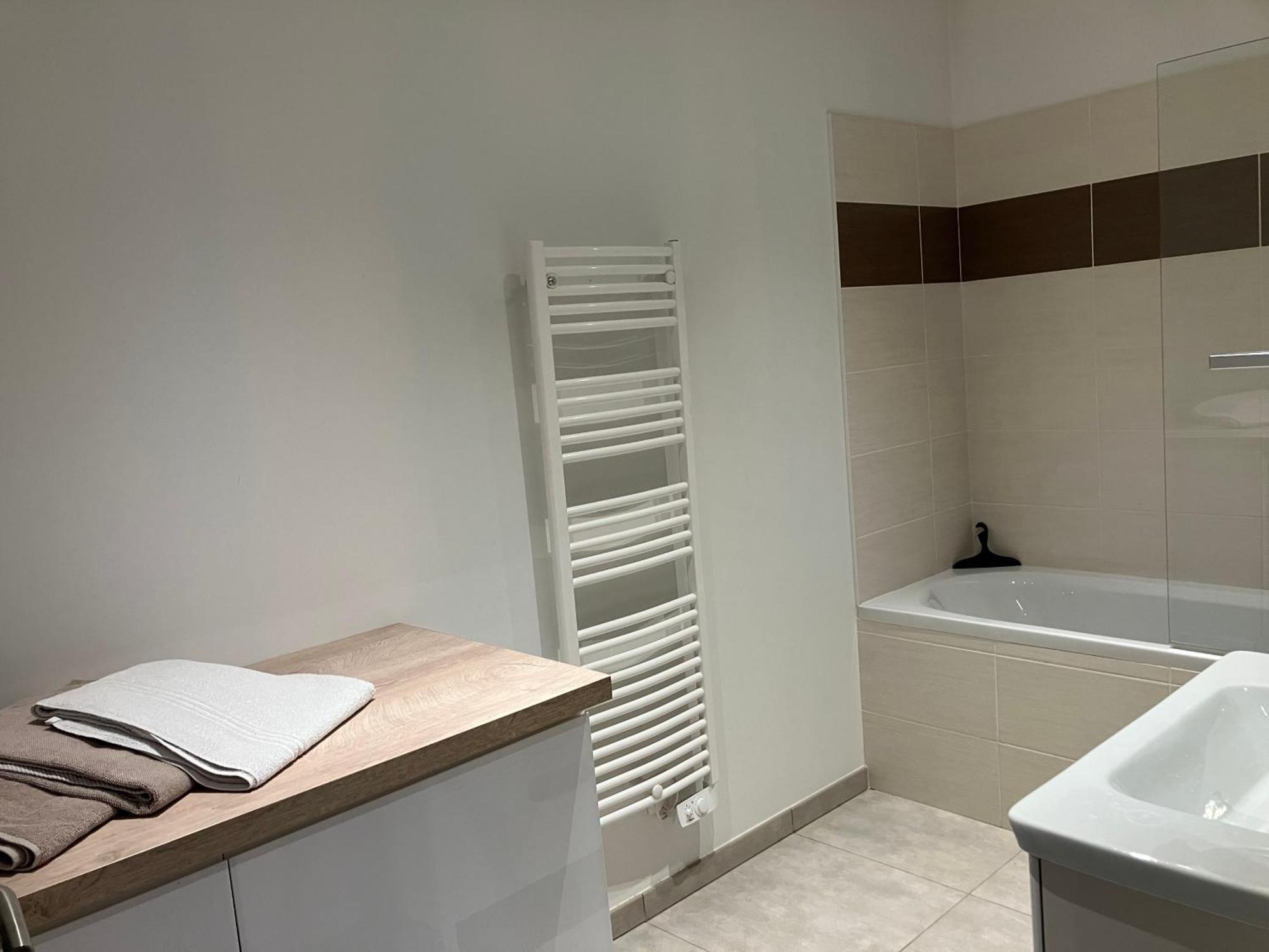 Appartement De Charme + Parking Centre-Ville Arras Εξωτερικό φωτογραφία